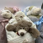 Babaajándék pólyában natúr színben